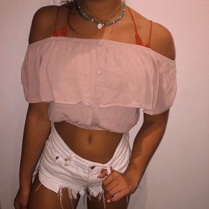 Brandy Melville Cute cropped shirt